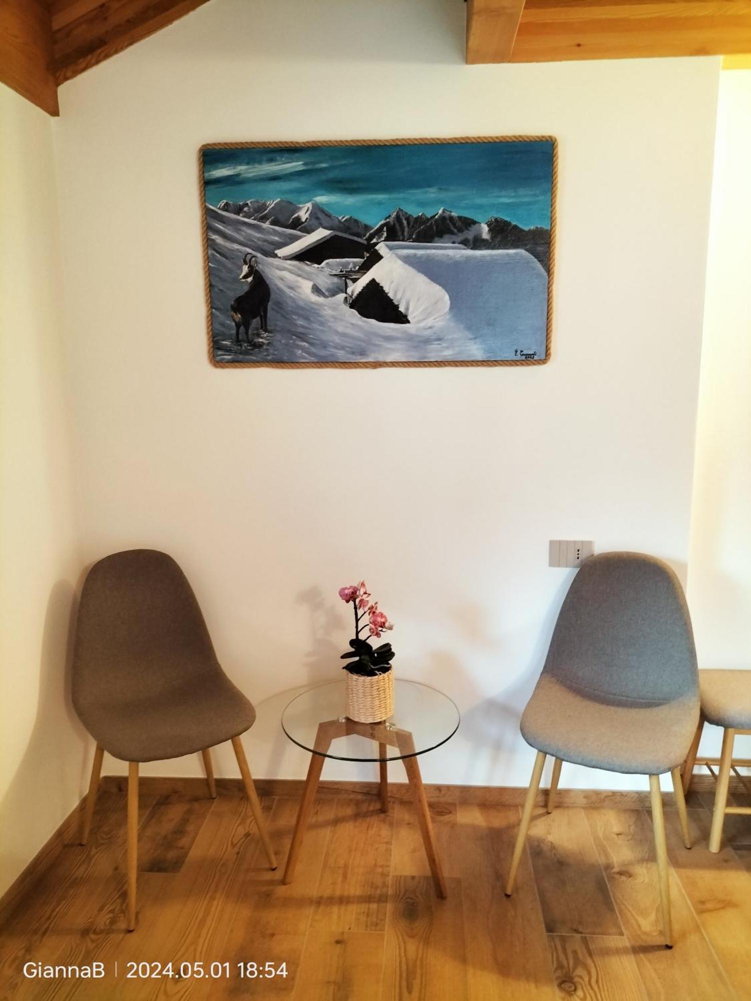 Beb Aria Di Montagna Panzió Forcola Kültér fotó